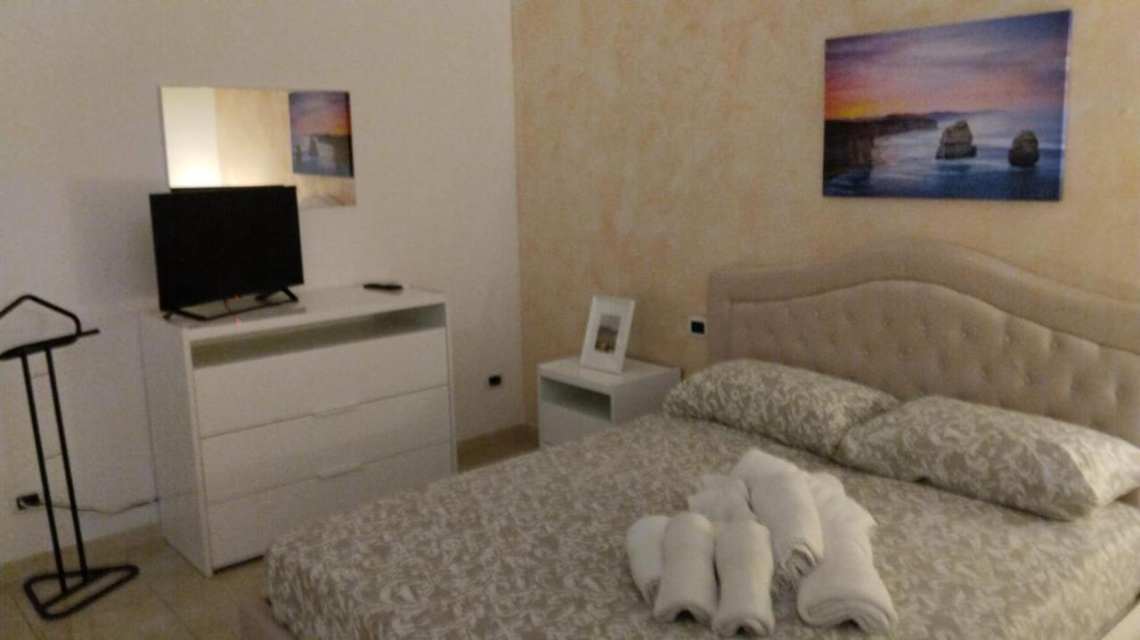 La Casa Di Elisa Appartement Bari Buitenkant foto