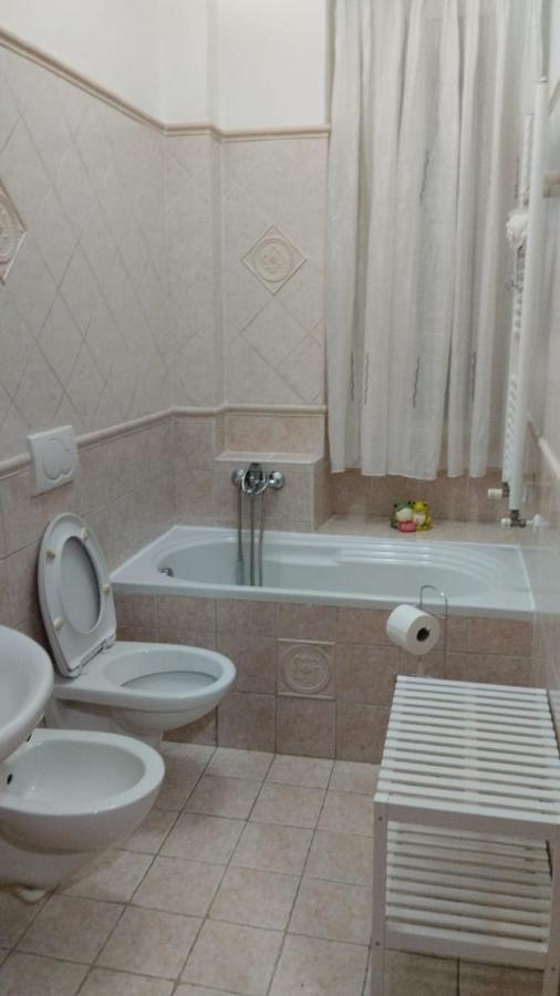 La Casa Di Elisa Appartement Bari Buitenkant foto